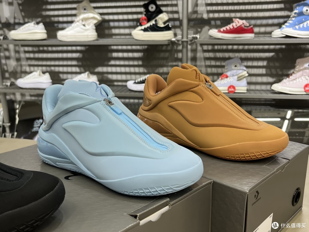 关于战斗在鞋里:篮球界巨星将推出全新签名鞋款的信息 关于战斗在鞋里:篮球界巨星将推出全新签名鞋款的信息